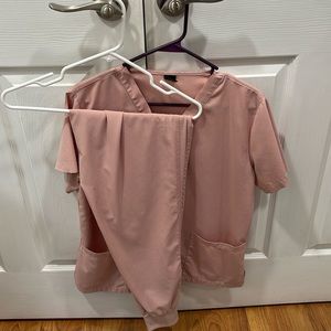 Medium Viaoli scrub set